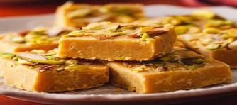 Magas (Besan ki Barfi)